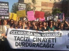 Kadınlar her gün hunharca katlediliyor