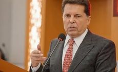 Esenyurt Belediye Başkanı Özer’, ‘İmralı’ya gitmemek sürece destek vermemek anlamına gelmiyor’