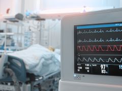 Yoğun bakım ünitelerini ticarethane haline getiren sağlık sistemi…