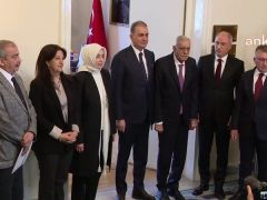 DEM Parti heyeti, AKP ile bir araya geldi…