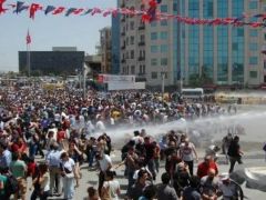 AYM, Gezi Parkı eylemcilerinin adil yargılama hakkının ihlal edildiğine hükmetti…