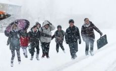 Kar yağışı ve olumsuz hava koşulları nedeniyle 56 ilde eğitime ara verildi