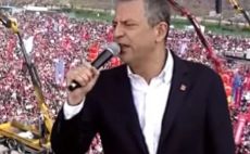 Özgür Özel,”Emekçiler hangi meydandaysa o meydanda onlarla kucaklaşacağız!