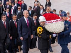 Erdoğan Anıtkabir’deki 23 Nisan törenine yine katılmadı!