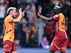 Galatasaray, Sivasspor engelini 4 golle geçti!