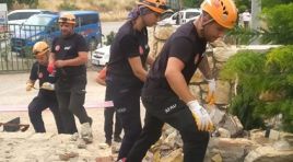 İzmir’de dekoratif beton kemerinin yıkılması sonucu doktor hayatını kaybetti