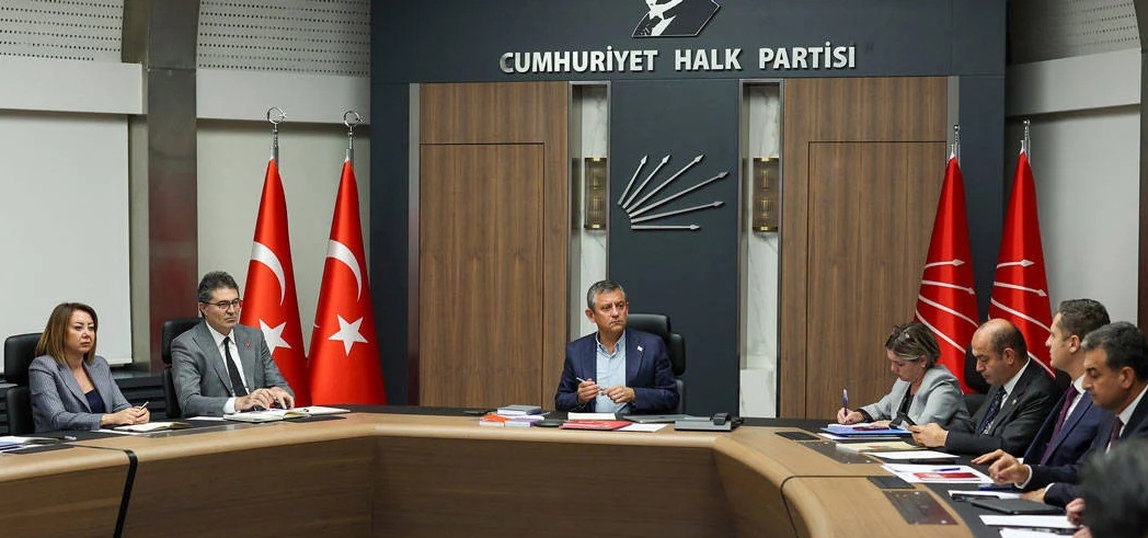 CHP, Cumhuriyeti hedef alacak süreçte yokuz…