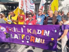Kaymakamdan öğrenciye “etek boyu” müdahalesi!