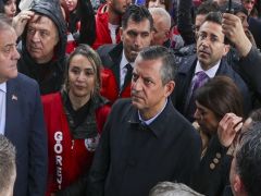 Özgür Özel, İŞÇİLERE ‘ÖRGÜTLENME’ ÇAĞRISI!