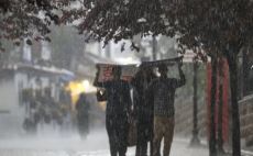 Gök gürültülü sağanak ve kuvvetli rüzgar bekleniyor