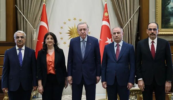 Saray’da Erdoğan-DEM Parti heyeti zirvesi