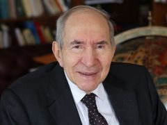 Altan Öymen hayatını kaybetti…