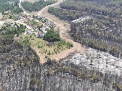 Dron görüntüleri doğanın nasıl küle döndüğünü gösterdi…