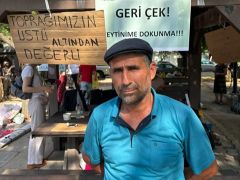 Köylüler, zeytinliklerin talana açılmasını öngören yasa teklifini protesto ediyor