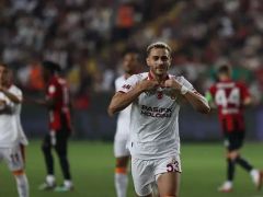 Galatasaray bıraktığı gibi başladı…