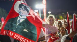 Özgür Özel “Biz kutuplaşmaya değil, kucaklaşmaya geliyoruz