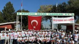 Kütahya Şeker Fabrikası’nda işçiler üretimi durdurdu…