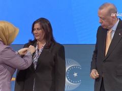 Özlem Çerçioğlu, AKP’ye katıldı!