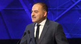 Bakan yardımcısı 4 diplomasını sildi!