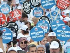 Memur ile memur emeklisine yapılan zam buharlaştı