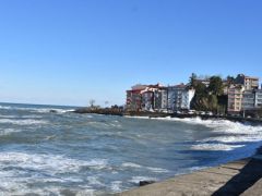 Giresun’da olumsuz koşullar nedeniyle denize girişler yasaklandı