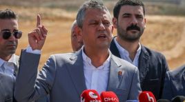 Özgür Özel,Ekrem İmamoğlu’nu ziyaret etti