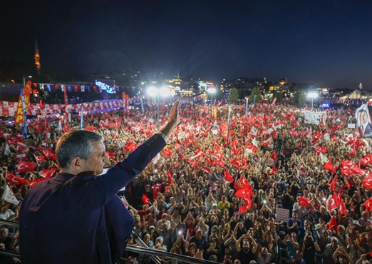 Özgür Özel’den miting çağrısı