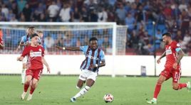 Trabzonspor’-Antalyaspor’u 1-0 mağlup etti