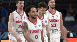 12 Dev Adam durdurulamıyor!
