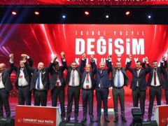 Kayyuma kurultay sürprizi!