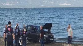 Orhangazi’de otomobil İznik Gölü’ne uçtu