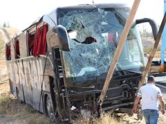 Şanlıurfa’da yolcu otobüsü devrildi…