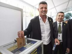 Fenerbahçe’nin yeni başkanı Sadettin Saran oldu