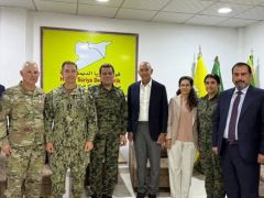 ABD Büyükelçisi, YPG lideriyle aynı masada