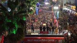 Özgür Özel, Arnavutköy mitinginde!