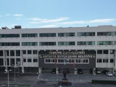 Antalya Büyükşehir Belediyesi’ne bir operasyon daha