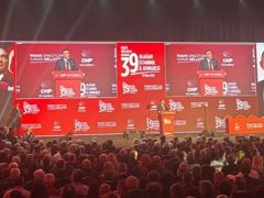 CHP Olağan İstanbul İl Kongresi yapılıyor
