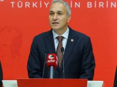 Suat Özçağdaş, Zorunlu eğitim ekonomik, dini, etnik tüm kimlikler yerine yurttaş olma kimliğini önceler