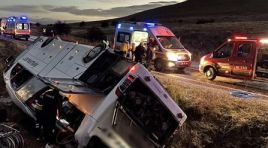 Afyonkarahisar’da yolcu otobüsü devrildi!