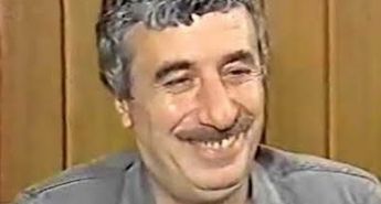 Tiyatro dünyasının efsane ismi Ahmet Gülhan hayatını kaybetti