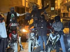 Çete liderinin doğum gününü kutlamışlardı: 2’si çocuk 8 kişi gözaltına alındı