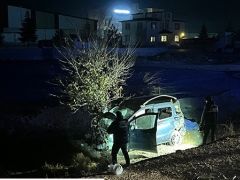 Konya’da araç şarampole devrildi: Ölü ve yaralılar var!