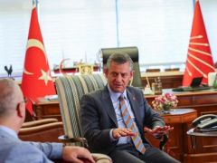 CHP lideri Özgür Özel, ‘BU İKTİDARLA ANAYASA YAPMAYIZ’