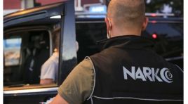 Van’da polis memuru uyuşturucu ile yakalandı