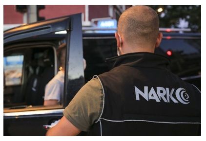 Van’da polis memuru uyuşturucu ile yakalandı