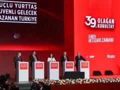 CHP’nin 39. Olağan Kurultayı… Parti programı 17 yıl sonra yenilendi