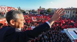 Özgür Özel’: İBB yargılamasının canlı yayında yapılmasını istiyoruz