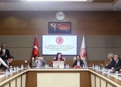 Komisyonda İmralı tartışması, CHP salonu terk etti