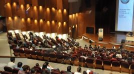 Üniversiteyi 3 yılda bitirme uygulaması gelecek yıl hayata geçirilecek…