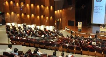 Üniversiteyi 3 yılda bitirme uygulaması gelecek yıl hayata geçirilecek…